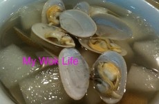 Clams and winter melon soup