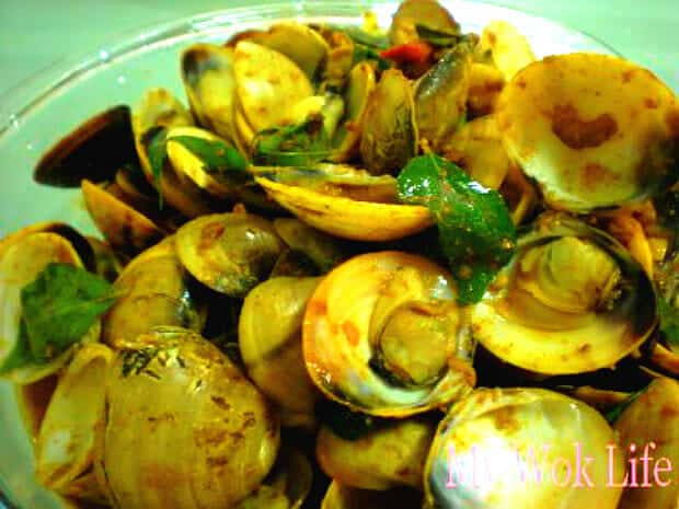 Gam Hiong Clams