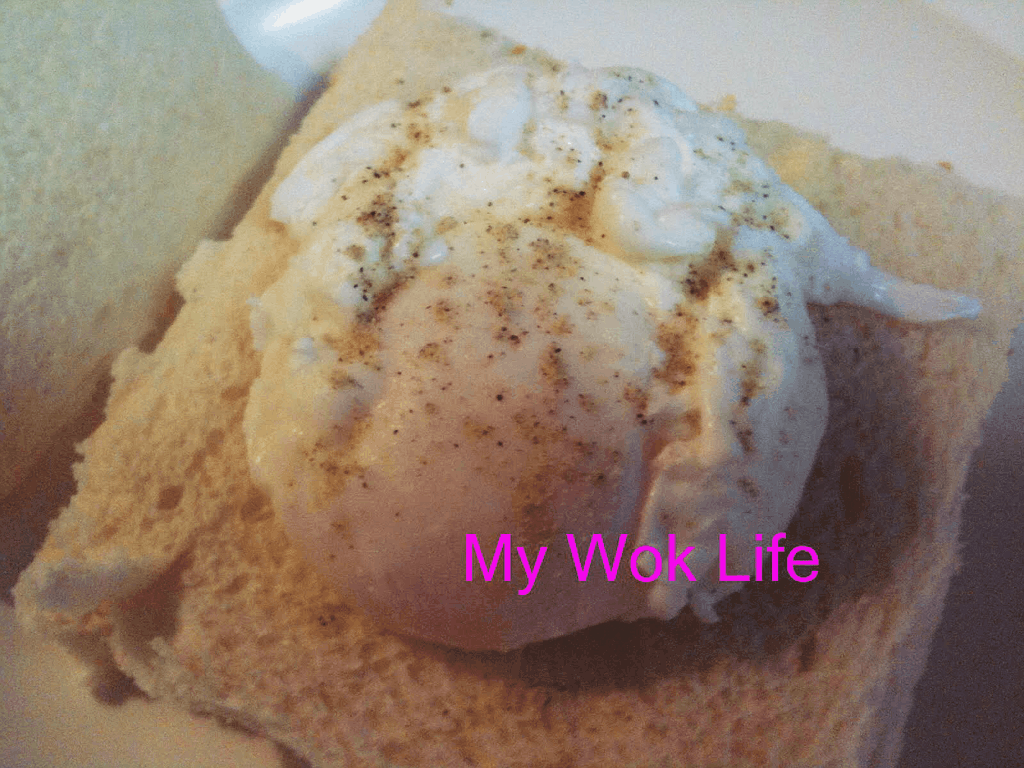 My Wok Life Cooking Blog Poached Egg 4 My Wok Life Cooking Blog - Poached Egg -