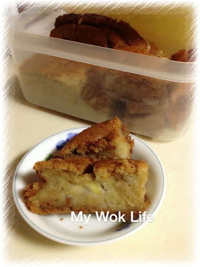My Wok Life Cooking Blog - Apple-Banana Cake -