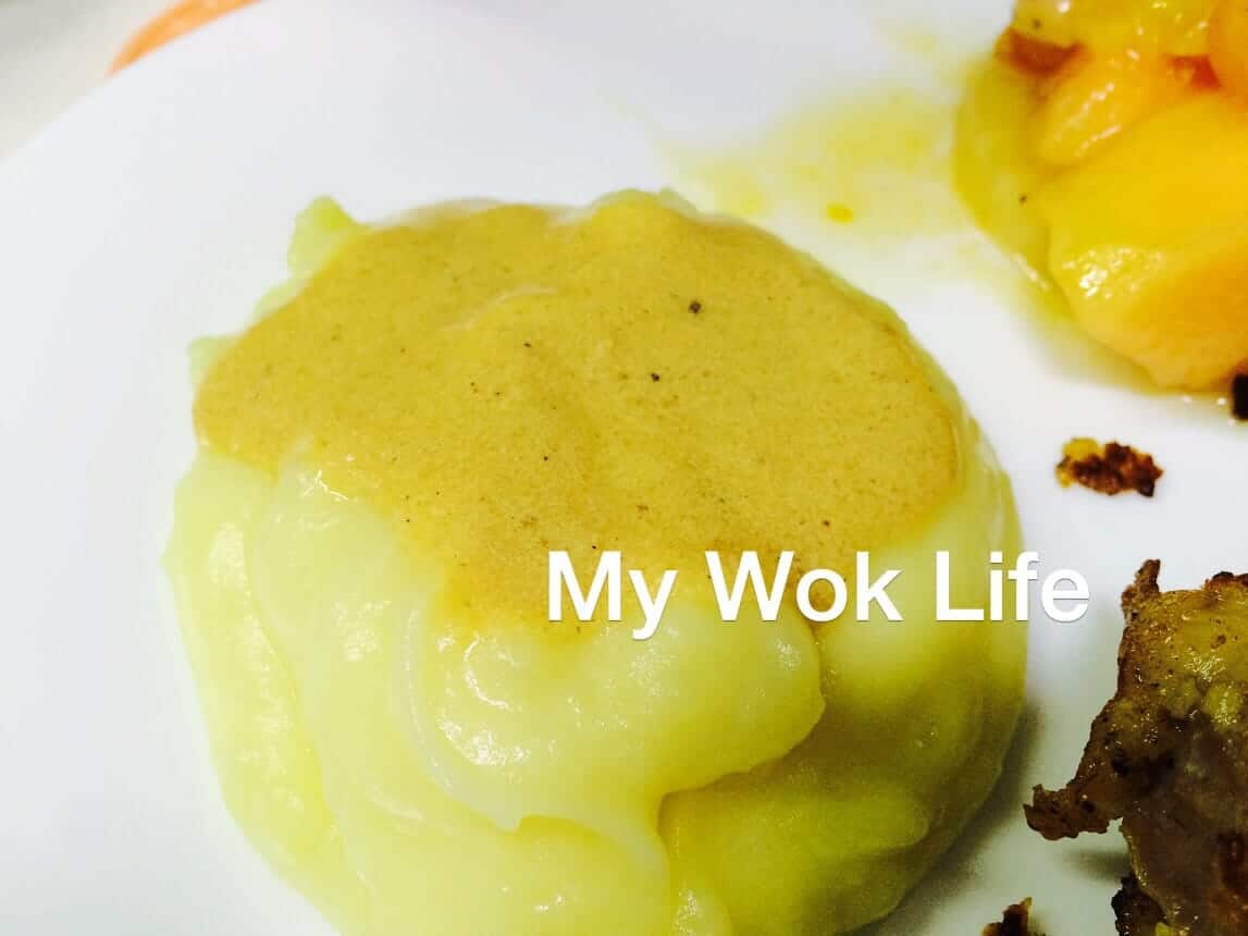 My Wok Life Cooking Blog - Silken Smooth Mashed Potato with Homemade Peppery Gravy -