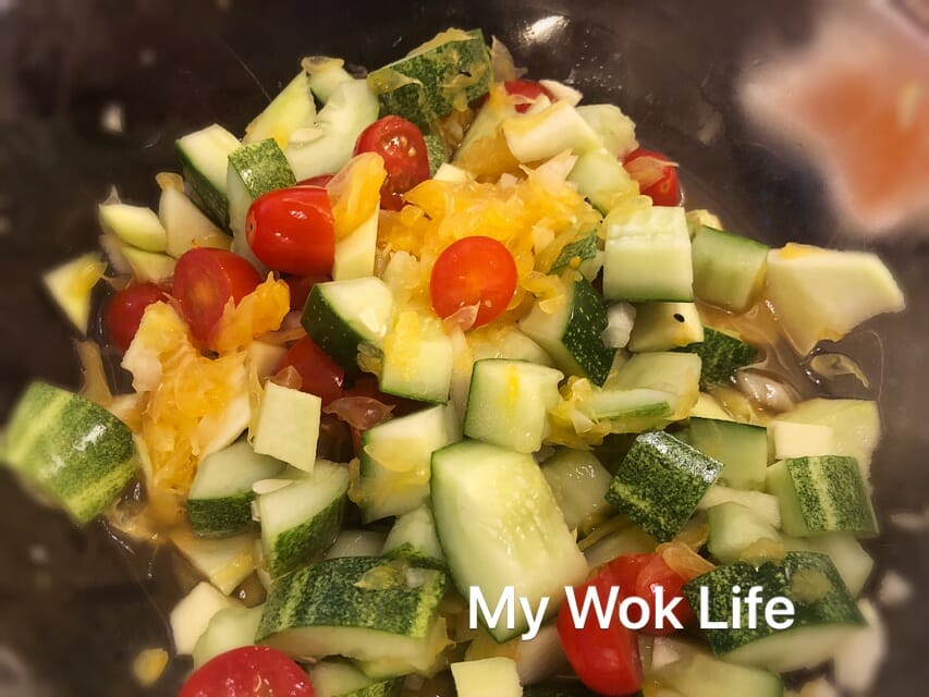 My Wok Life Cooking Blog - Cucumber salad (黄瓜沙拉) -