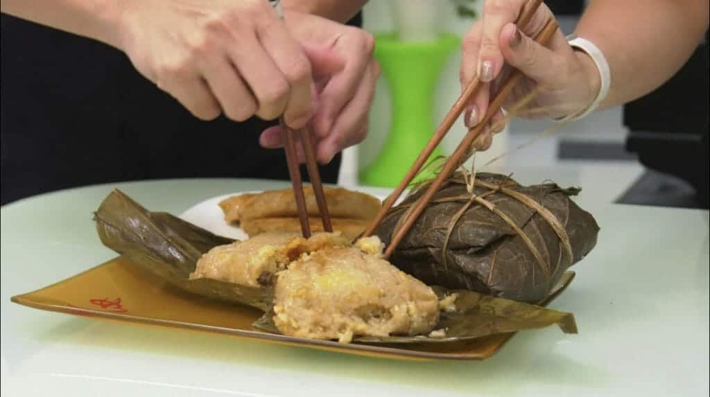 My Wok Life Cooking Blog - Cantonese Steamed Rice Dumpling Recipe (裹蒸粽食谱) - Cantonese Steamed Rice Dumpling