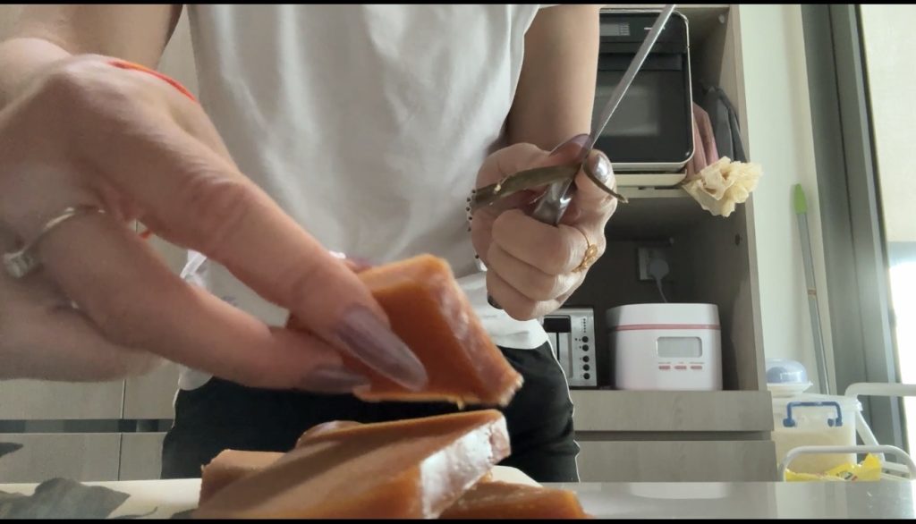 My Wok Life Cooking Blog How to make Nian Gao Prata and Recipe (年糕煎饼食谱)